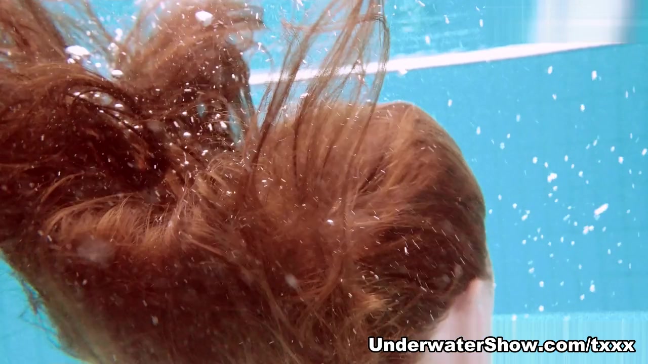 Lola Video - UnderwaterShow
