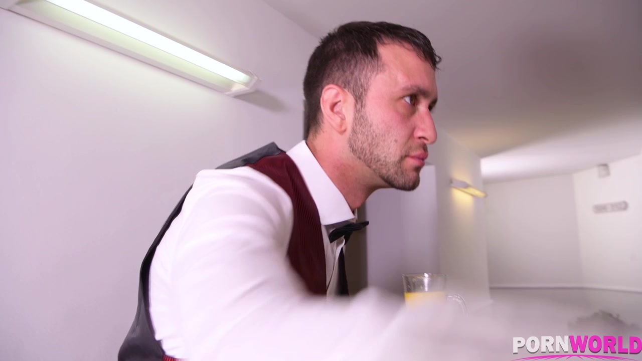 Lucky butler makes busty beauty Ania Kinski's naughtiest dreams come true GP946 - AnalVids