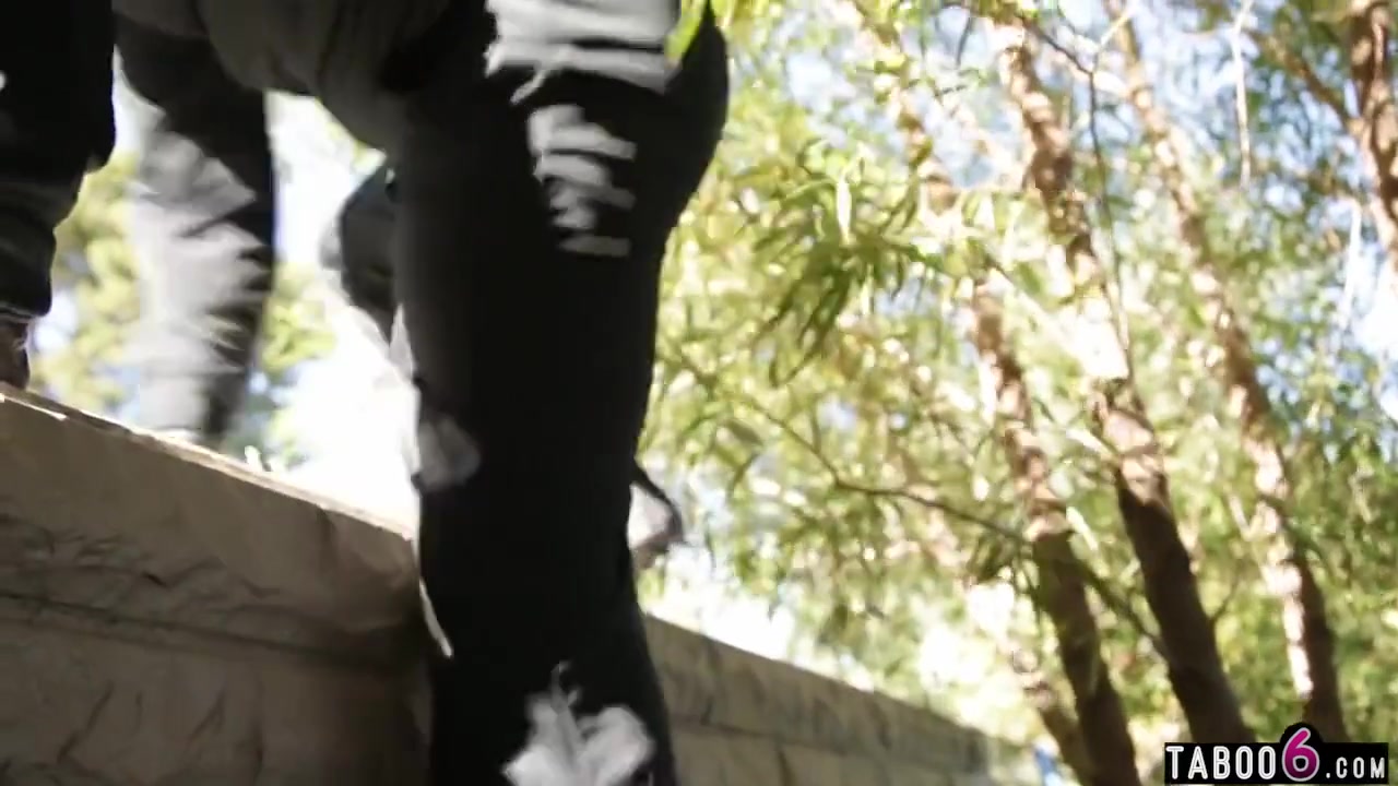Kat Dior In Newlywed Wife Fisted By A Burglar After Husband Left