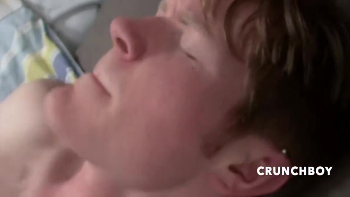 Bradley Wood - Porn Amator With Sexy Twinks Fcking Bareback And Cum Inside By Surprise