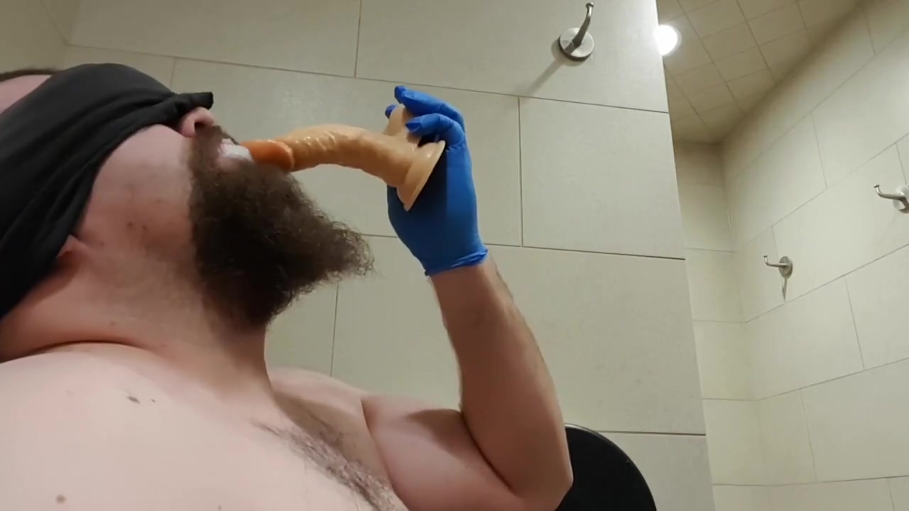 Sloppy Toy Deepthroat Training