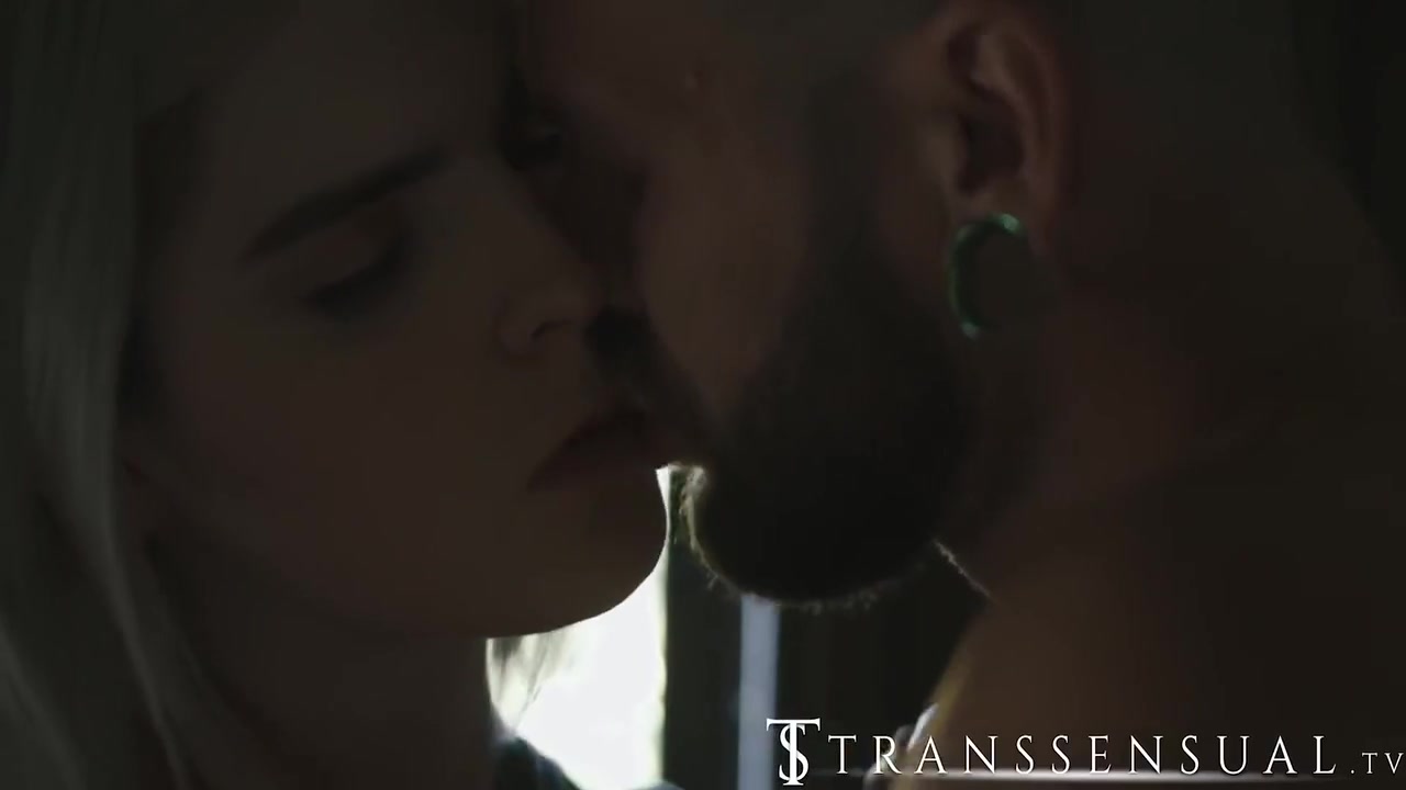 My Trans Stepsister Wants To Do Anal For The First Time 10 Min