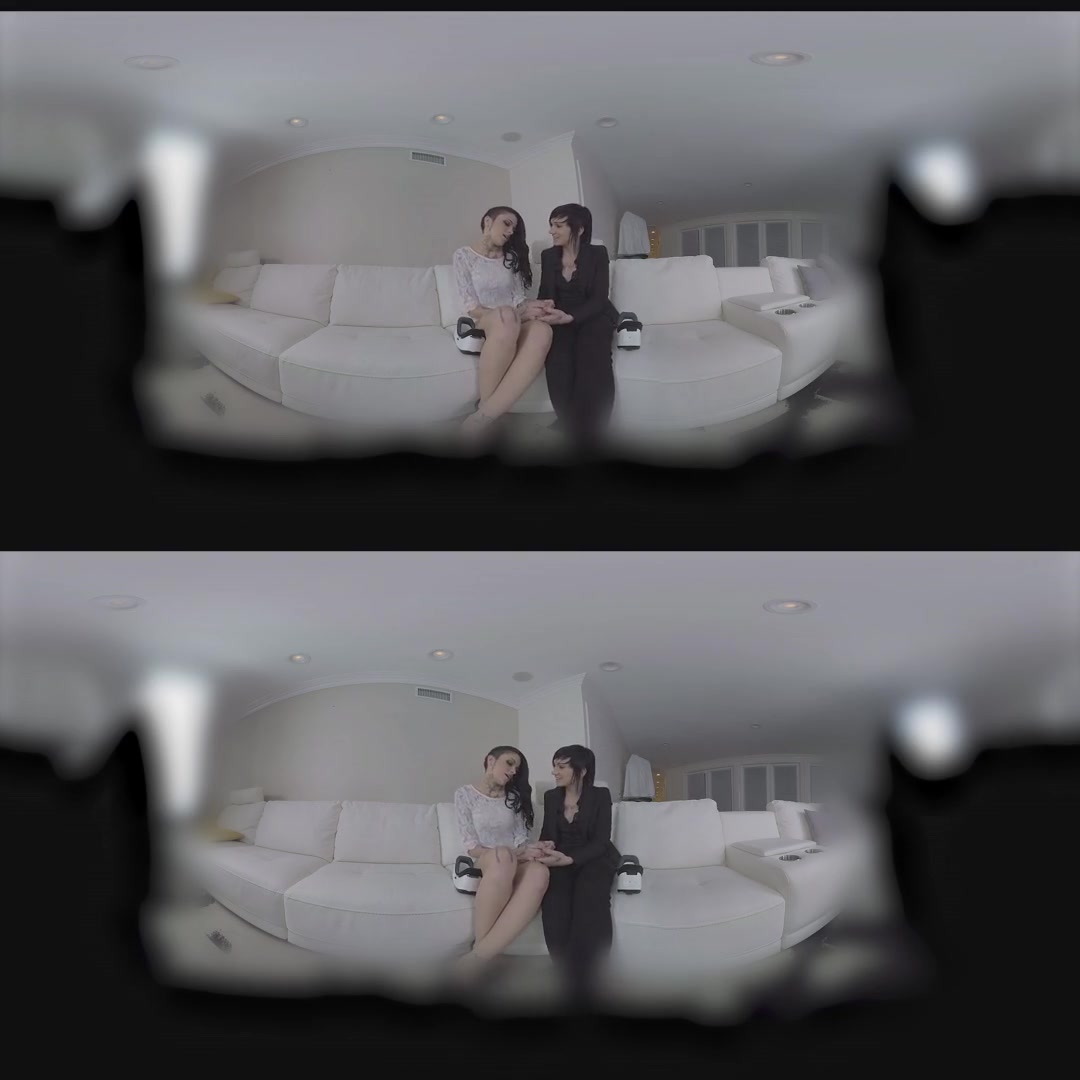 Nikki Hearts & Leigh Raven in The Last Ride - HoloGirlsVR
