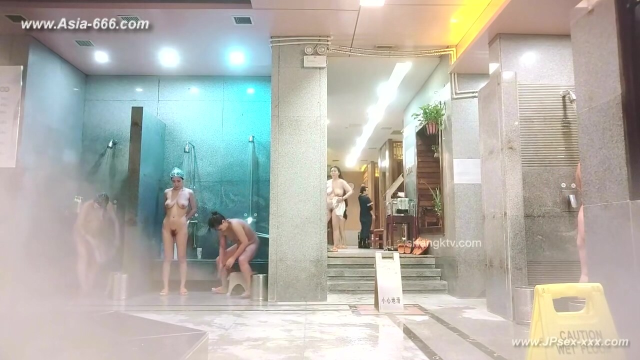 chinese public bathroom.3