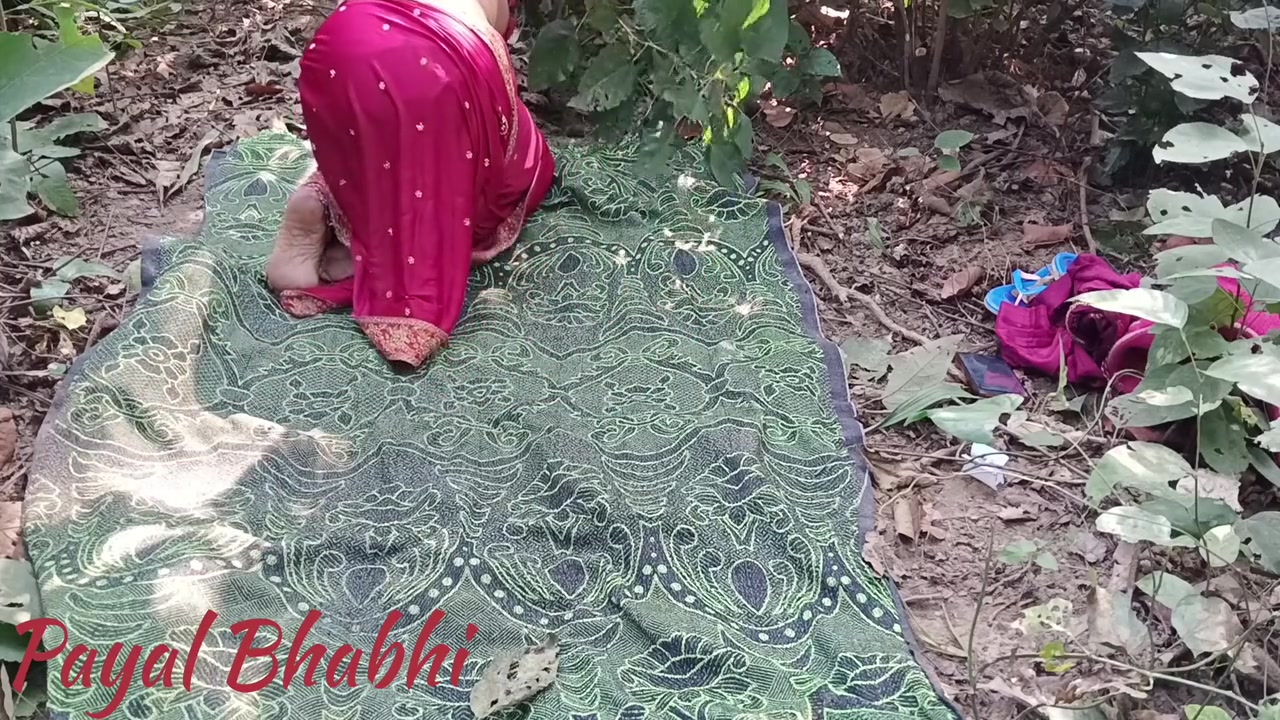 Bhabhi Ki Jungle Me Chudayi. Sex In Forest