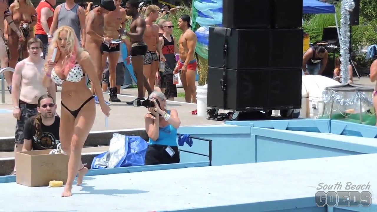 Video From The Entire 2014 Sunday Show Shot By Glenn 2 Of 5 - SouthBeachCoeds