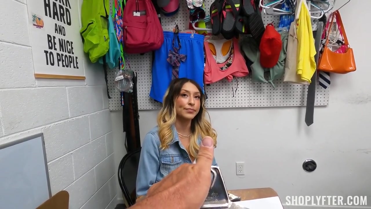 Mads Flores - No Employee Perks