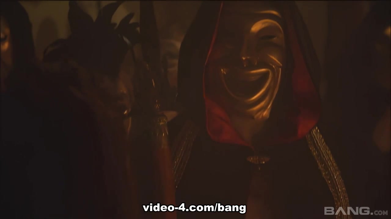 Chained to the bed this masked beauty can still masturbate and cum - BANG!