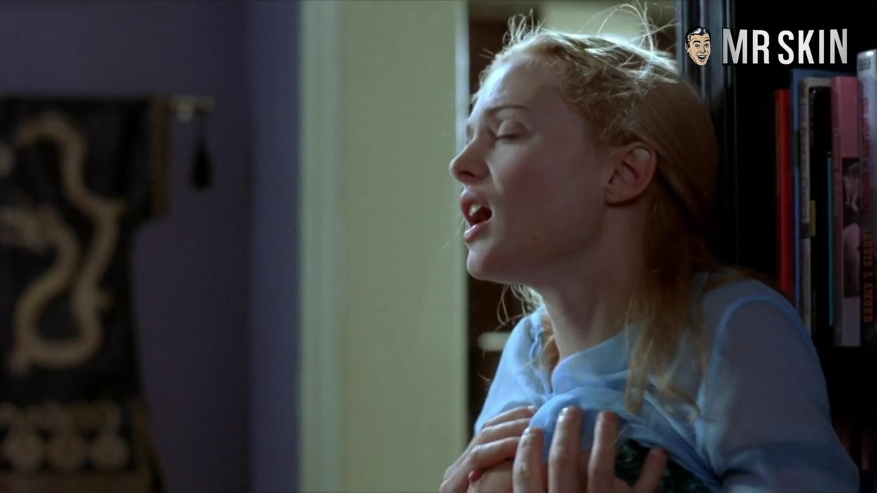 Best Of: Heather Graham - Mr.Skin