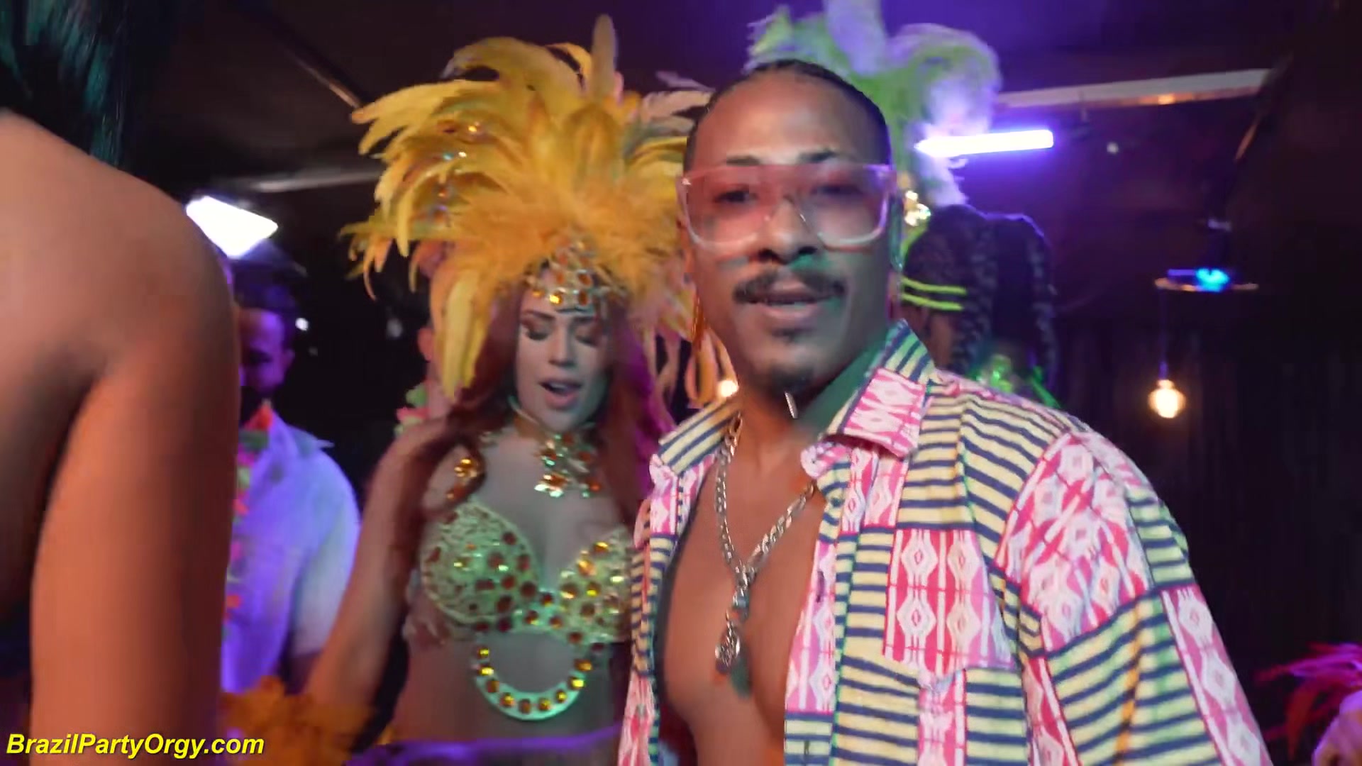 Carnaval Dp Fuck Party Orgy