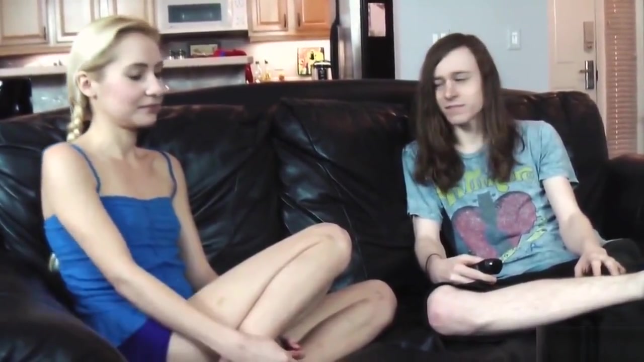 Little stepsister teen 18+ wants to see her Step brother's cock