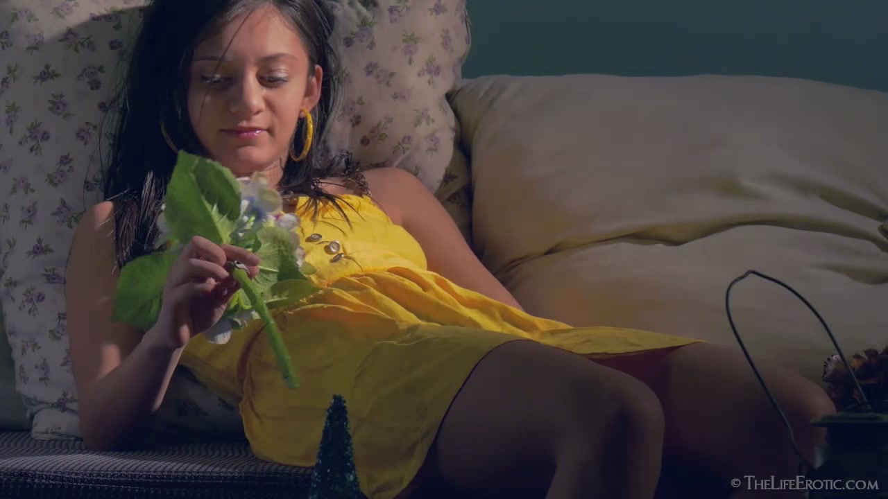 Flowers And Feathers - Sima B - TheLifeErotic