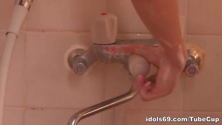 Sensual teens 18+ are together to enjoy a bath