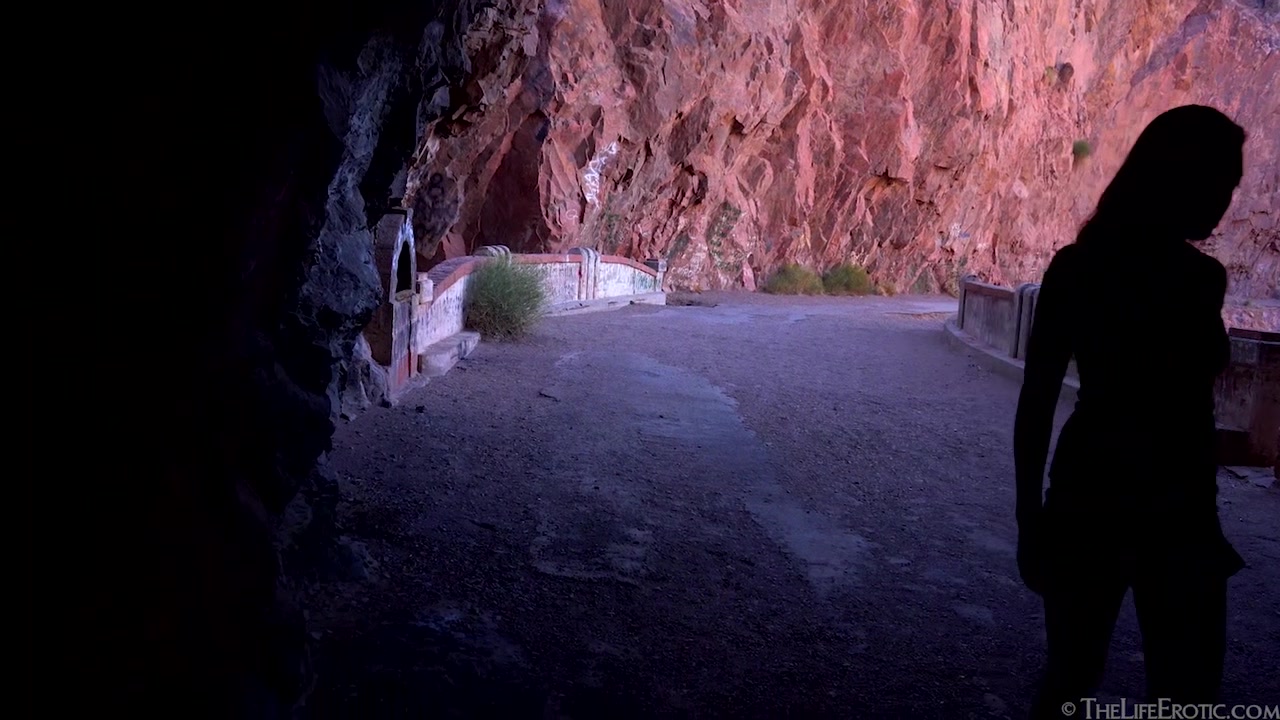 Light in the Tunnel 2 02 Natalia - TheLifeErotic