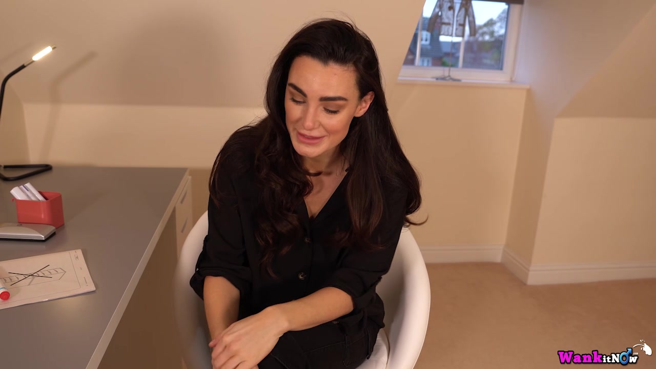Laura - Teacher Tease - Sexy Videos - WankitNow
