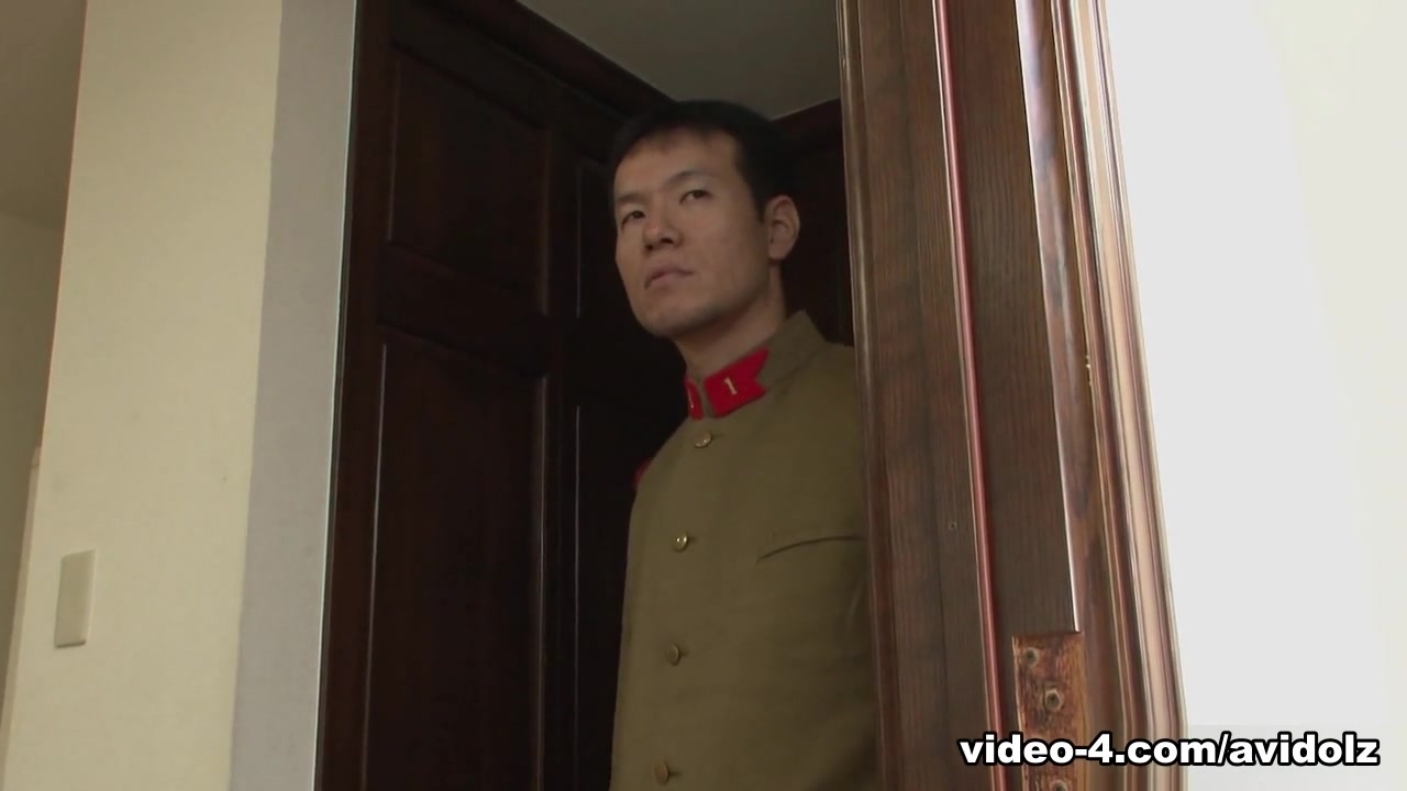 Momoko Aiuchi in Kimono lady Himeki Kaede loves to masturbate - AviDolz