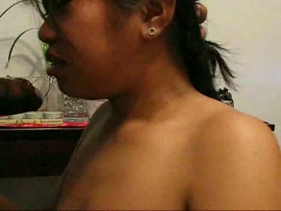asian chick sucking dick