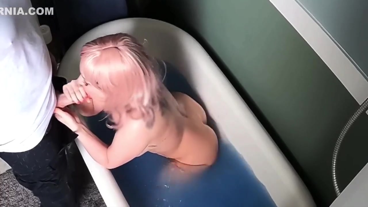 Cum Swallow In Bath
