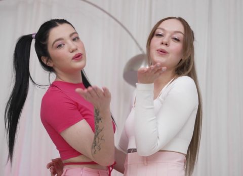Two teen dolls - Barbie and Sakura in Anal Group