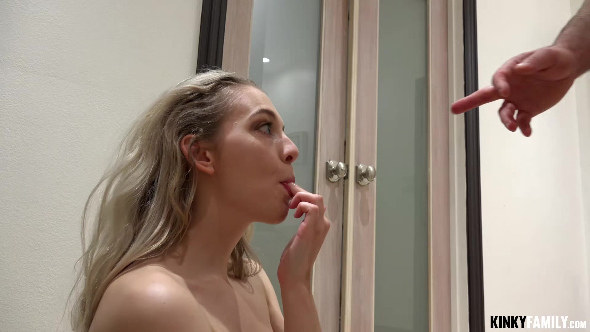 Kinky Family - Lily Larimar - Sex life with my stepdaughter