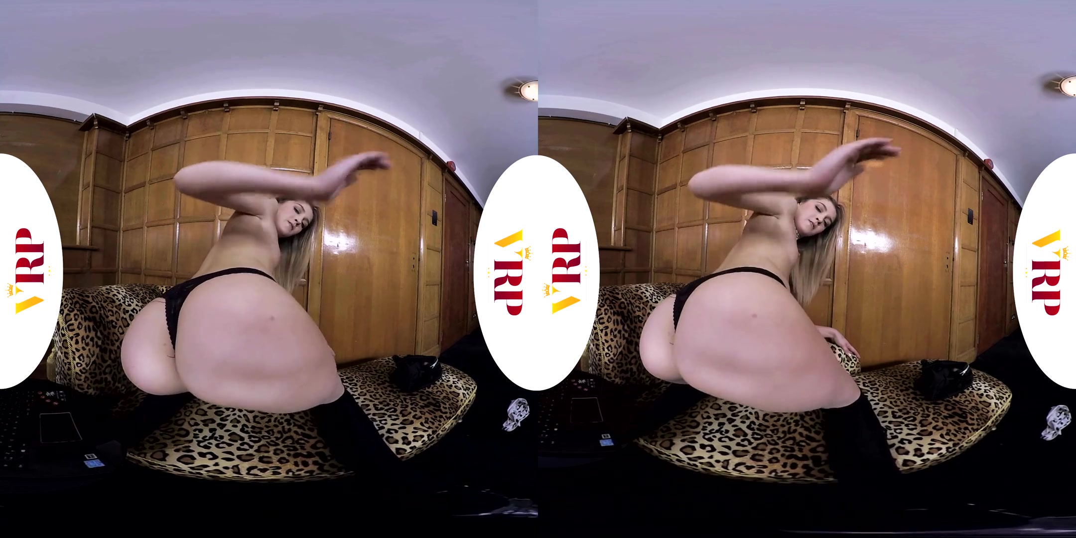 Rhiannon Ryder in VR Cam - VRPFilms