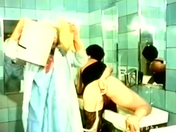 Desiree Cousteau in vintage sex site