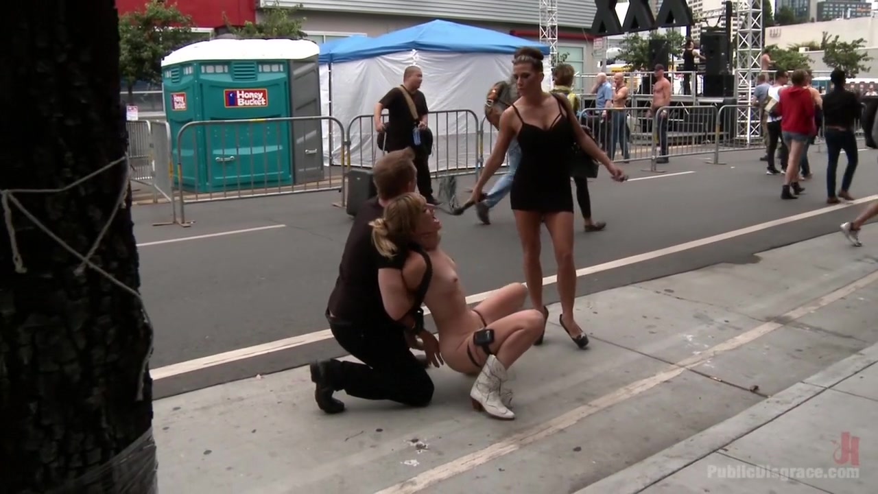Folsom Street Spectacle! The ultimate humiliation of Mona Wales