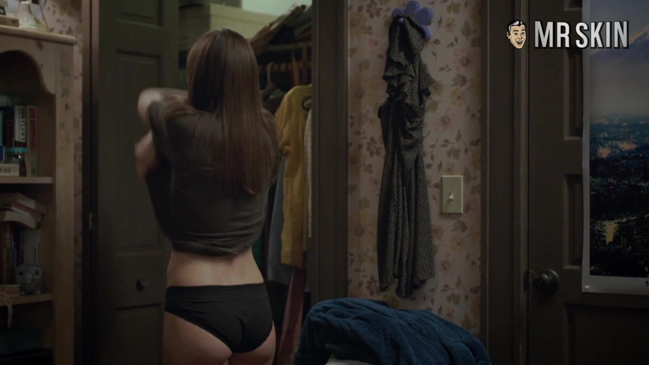 Jennifer Lawrence's Official Topless Debut - Mr.Skin