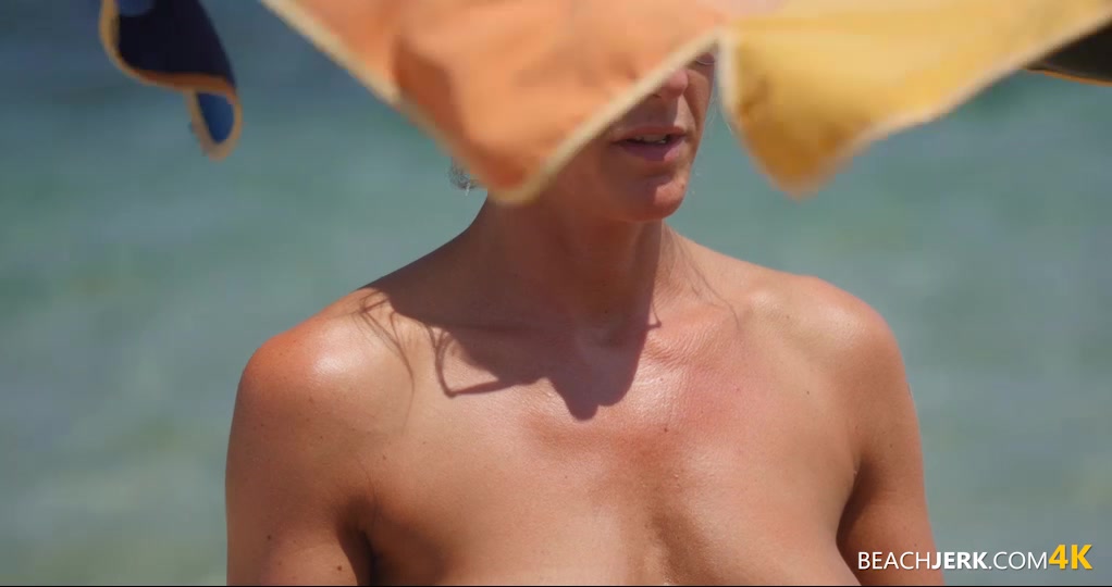Milf Meeting - BeachJerk
