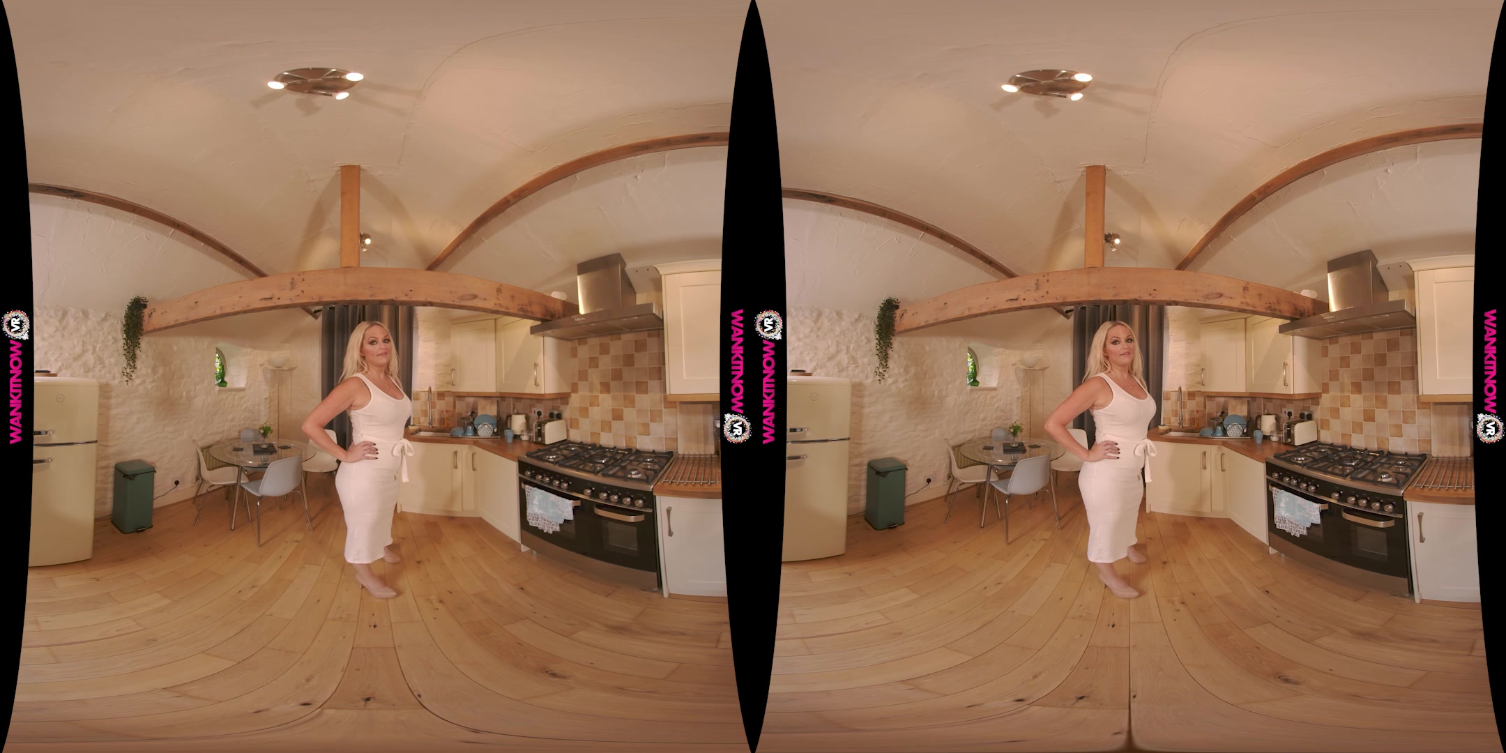 I've Heard You Wanking featuring Louise Lee - WankitNowVR