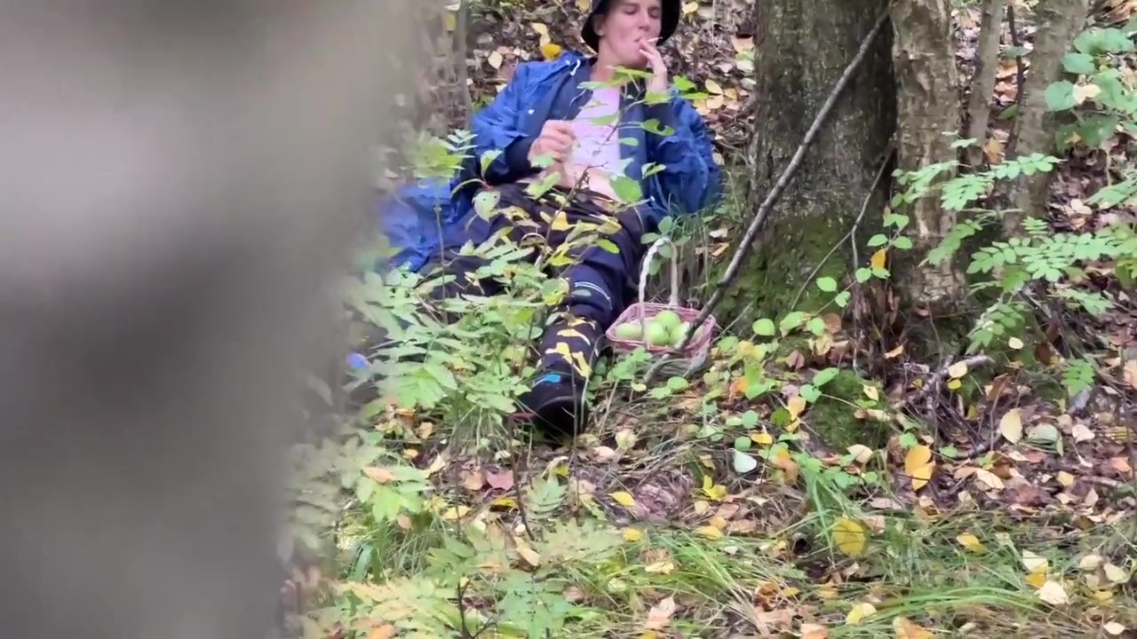 A Stranger Caught A Twink Jerking Off In The Woods And Couldnt Get Past His Ass - 377