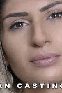 Watch Viviana Larn videos