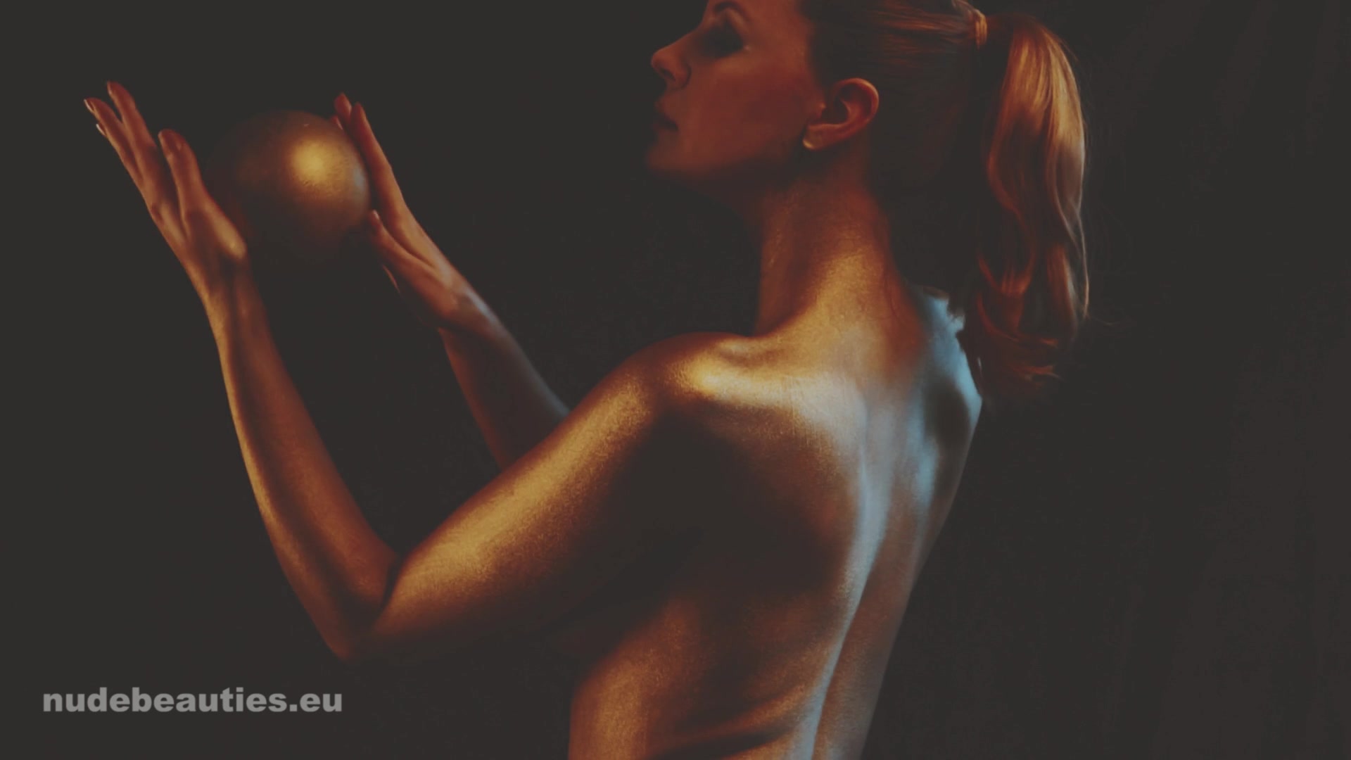 Olisa Golden Boobs - Sex Movies Featuring Nudebeauties