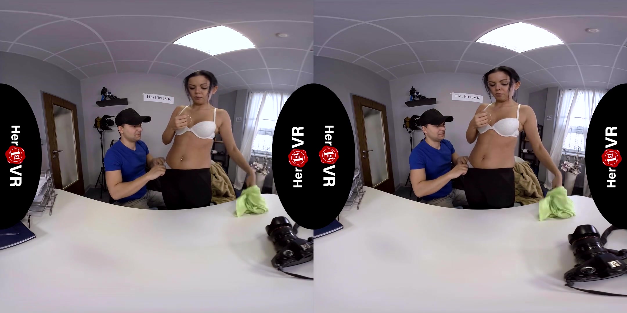 Julia Parker - VR Casting with her Boyfriend - Shaved Amateur Hardcore POV