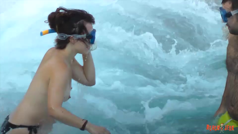 An evening snorkel - BeachJerk
