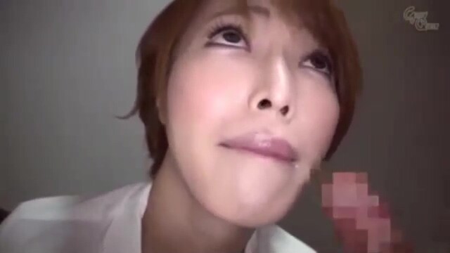 08294 Beautiful woman is a fool
