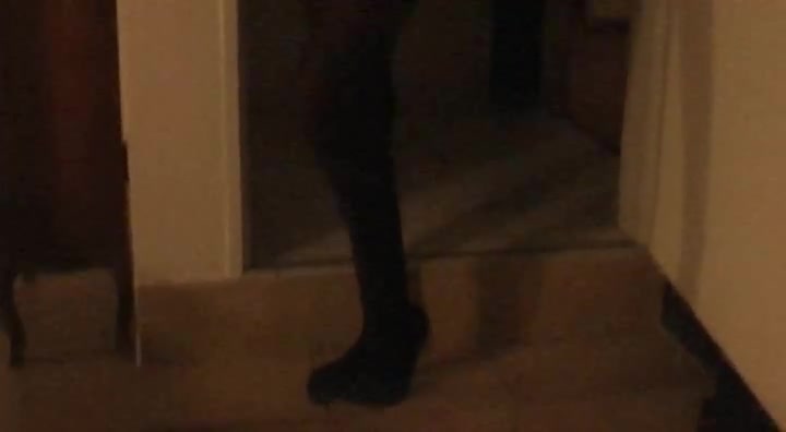 teen 18+ brunette needs hot juice on her face