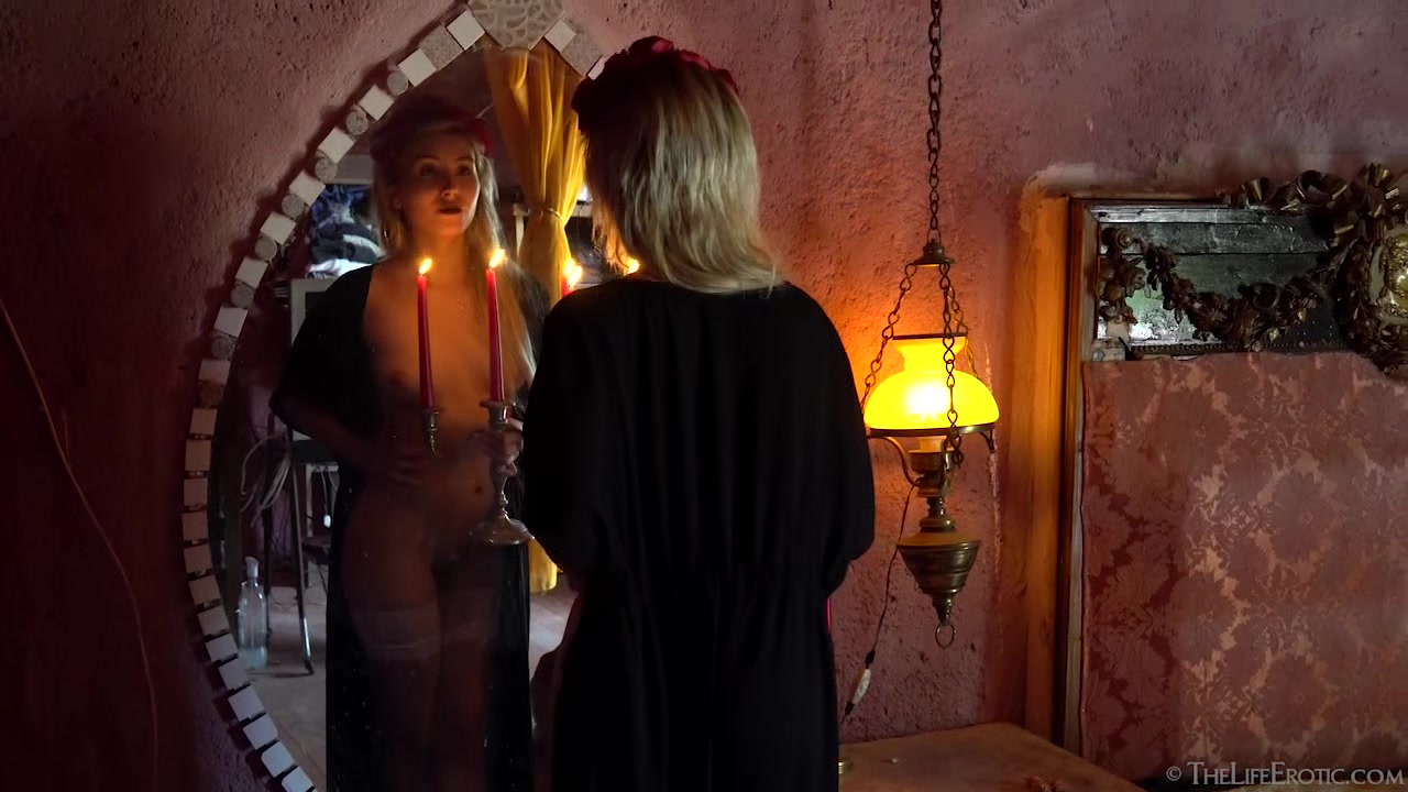 Bohemian Pleasure 2 01 Sophia D - TheLifeErotic