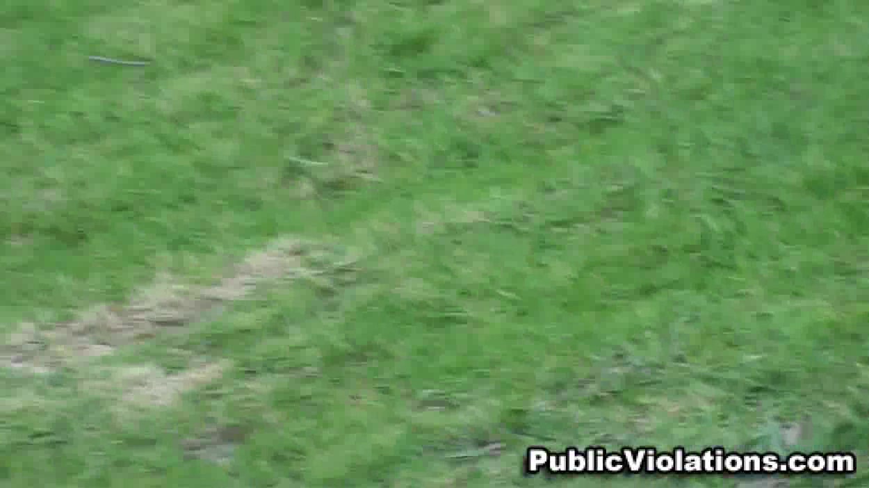 Amateur outdoor blowjob sex video with a hot bitch on her knees