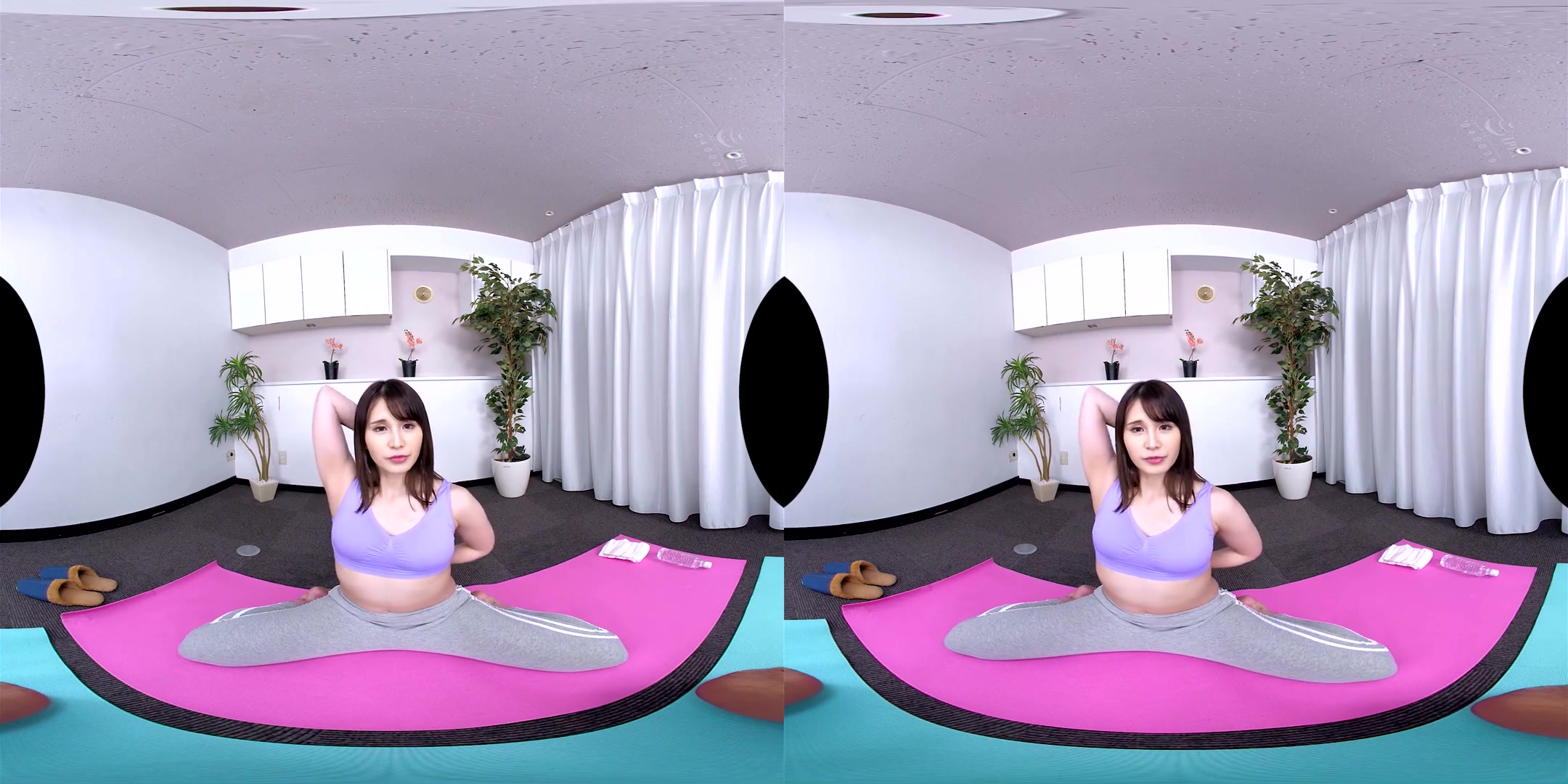I'm Sorry, I'm Sorry! Watersport on the Spot - Workout Sex with Busty JAV Idol