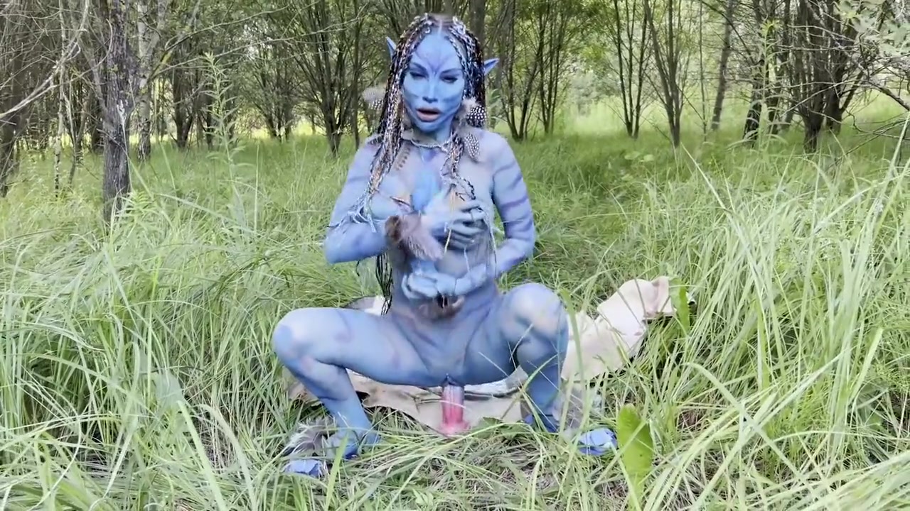 Avatar Big Prolapse Hard Dildo Anal And Pussy Fuck Squirt In Nature - Monika Fox