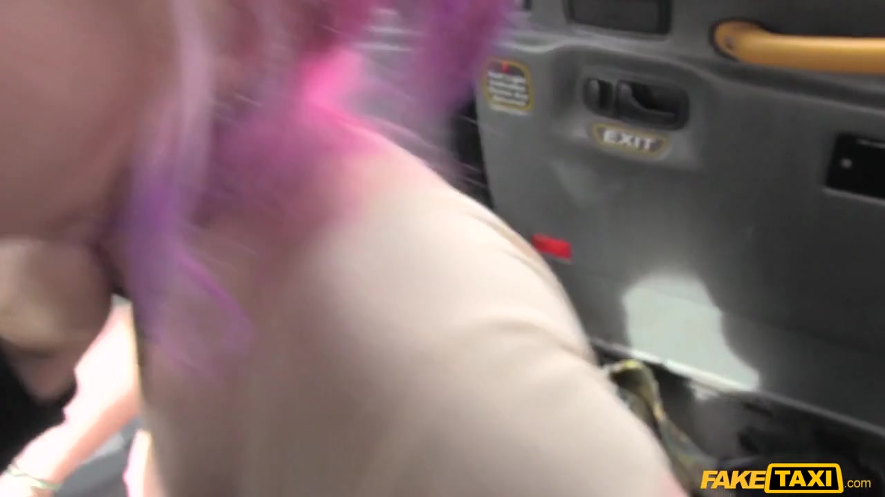 Proxy in Adventurous American loves it dirty - FakeTaxi