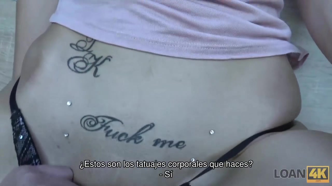 LOAN4K. Agente de prestamos serio perfora gilipollas de cliente bonita morena