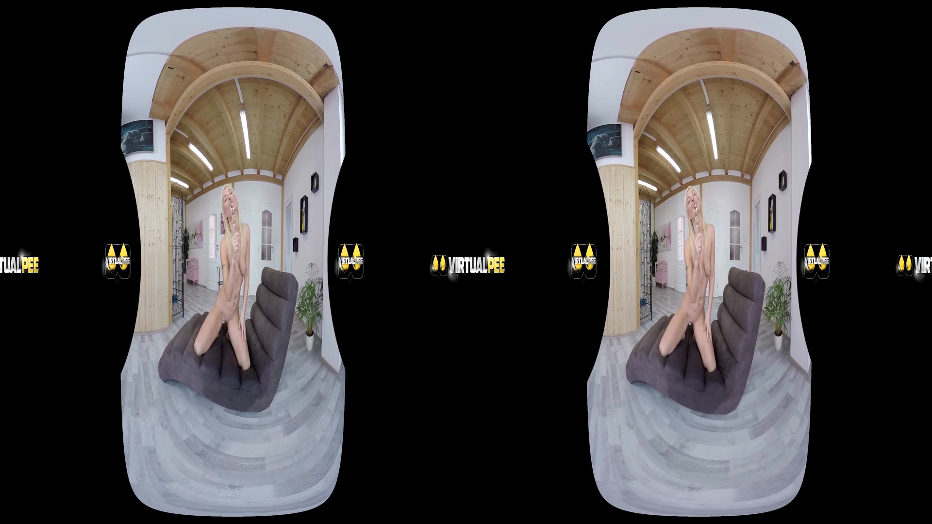 Vanessa Hell in Glass Dildo Pleasure - VirtualPee