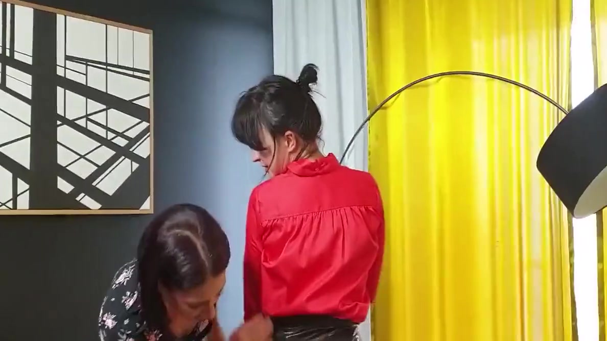 My Brand New Kinky Lesbian Experience