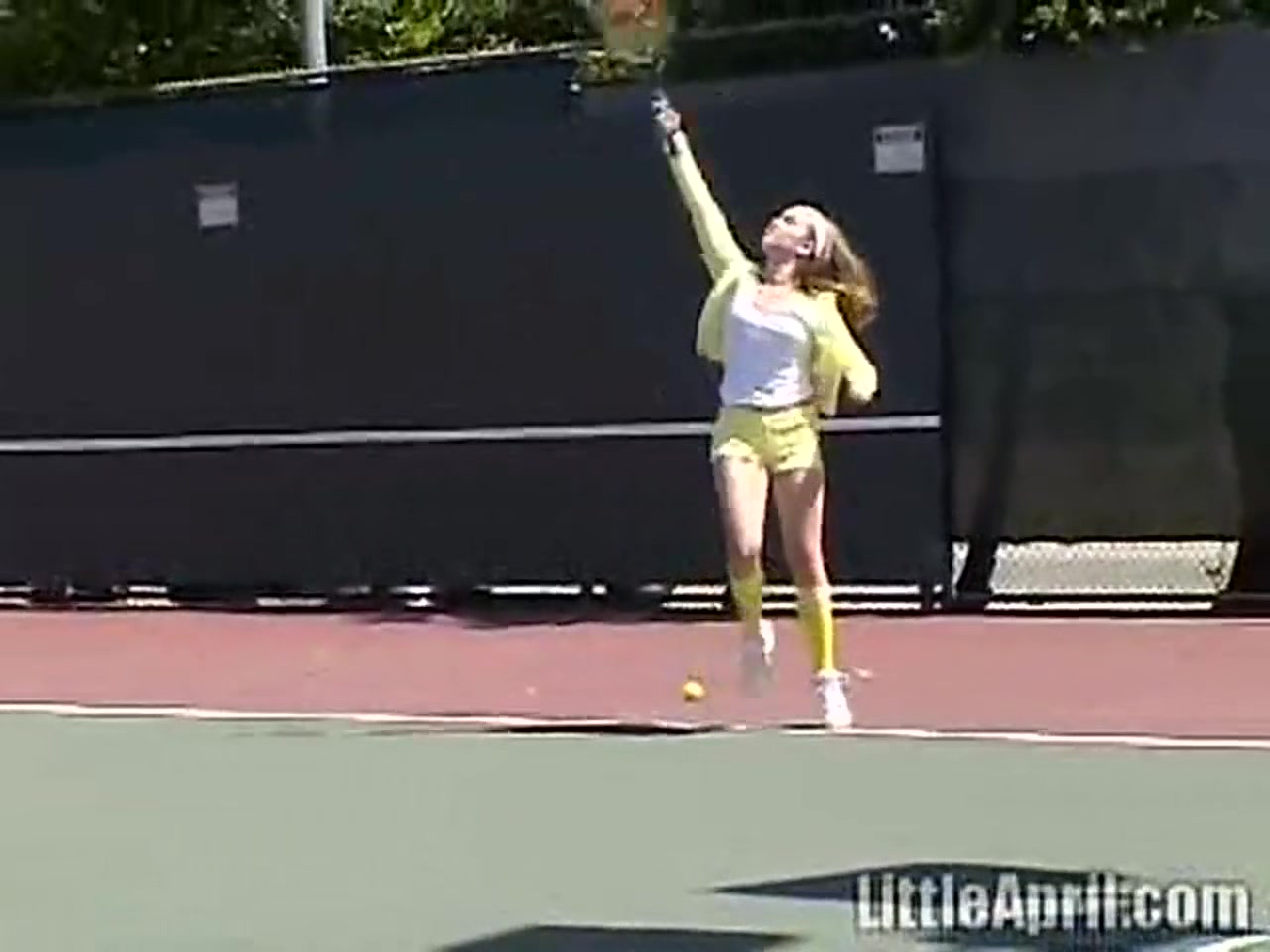 teen 18+ masturbates outdoors after tennis