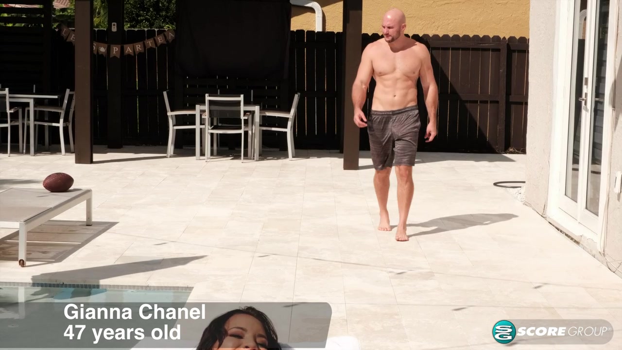Gianna Chanel fucks her Step brother-in-law - 40SomethingMag