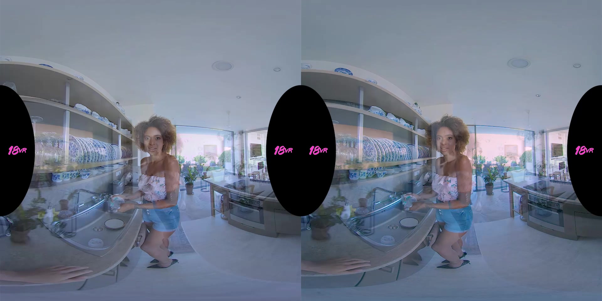 Luna Corazon in A Tasty Dish - 18VR