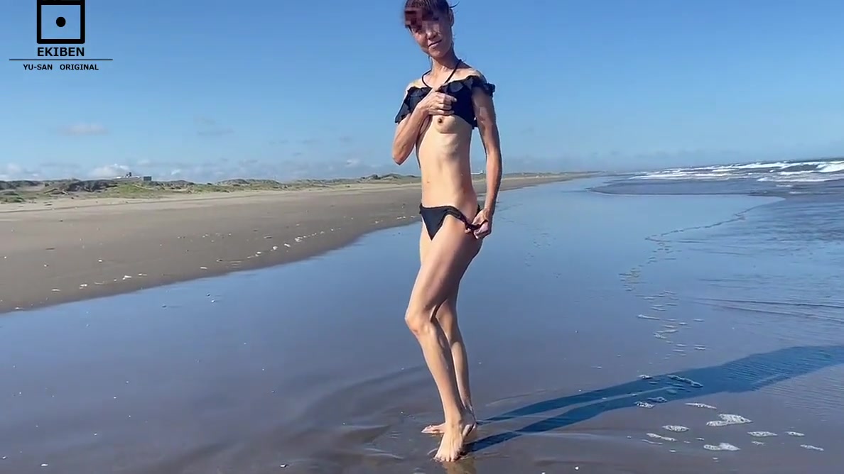 Strip And Dance On The Beach She Loves Utterly Stark Naked