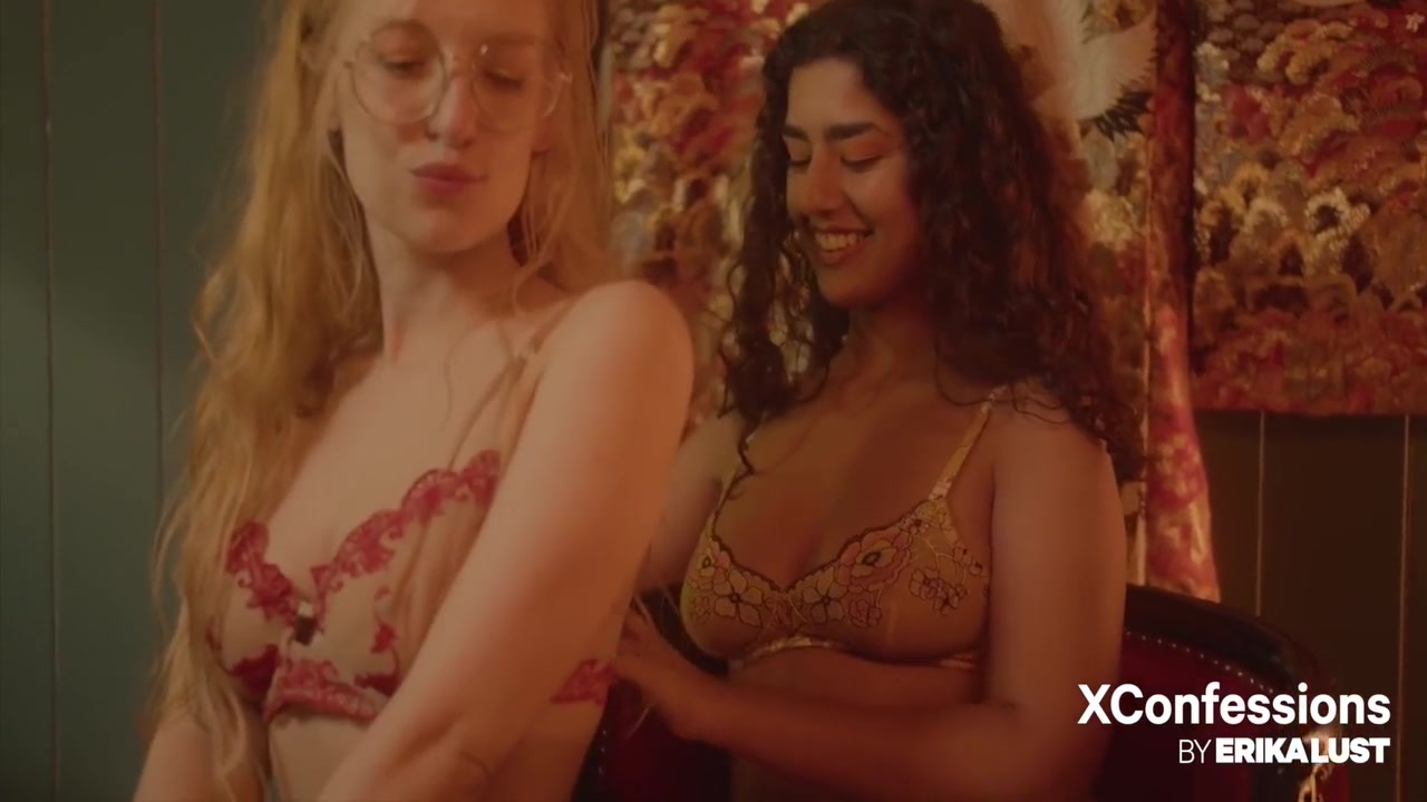Hot Sexy Girls Having Passionate Sex!